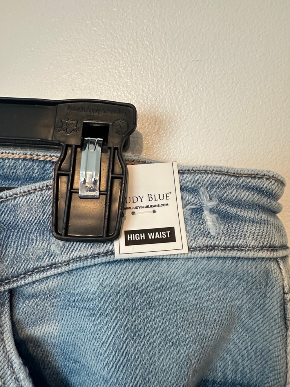 Judy Blue Light Blue Straight Leg Jeans with Knee Distress - Picture 5 of 10